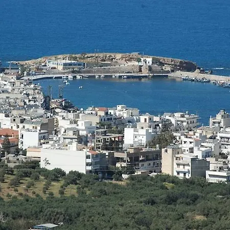 Отель Evelyn 4*