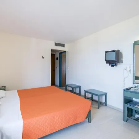 Evelyn Hotel