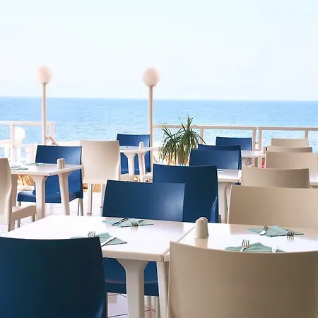 Hotel Evelyn 4*