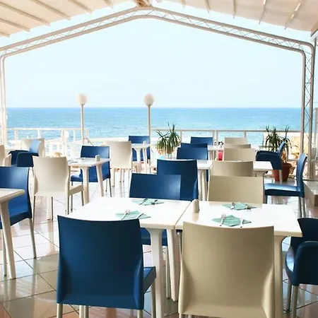 Hotel Evelyn 4*