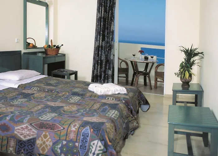 Evelyn Hersonissos (Crete)