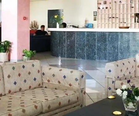 Evelyn 헐소니소스