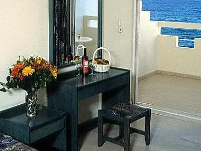 Evelyn 헐소니소스